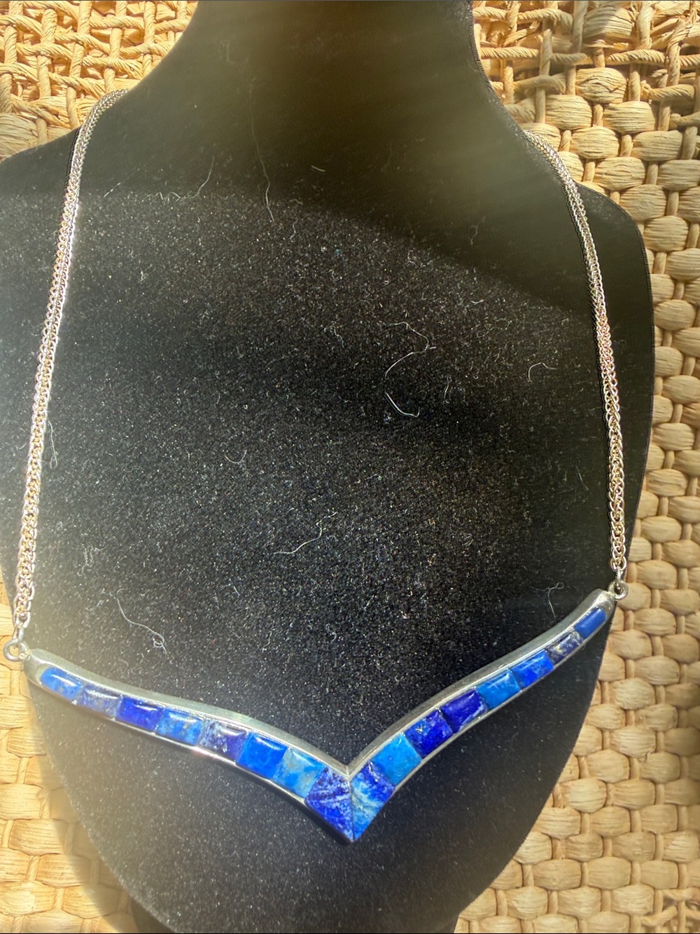 Desert Rose Trading 925 Lapis lazuli Chevron Necklace